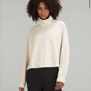 Lululemon Softstreme Turtleneck Pullover WHTO Size 10